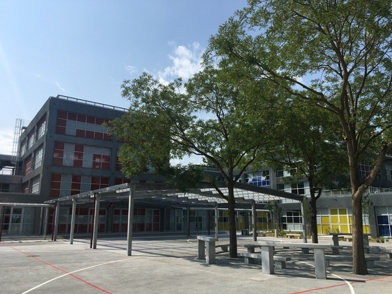 R&eacute;ception du coll&egrave;ge r&eacute;nov&eacute; Anne Frank d'Antony !