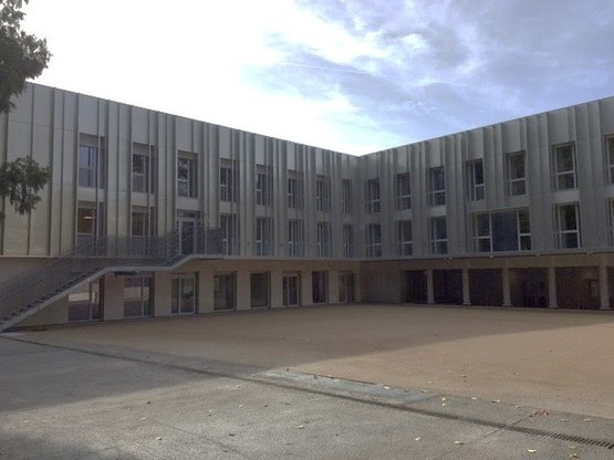 Le Coll&egrave;ge de la Fontaine du Roy &agrave; Ville d'Avray livr&eacute; !